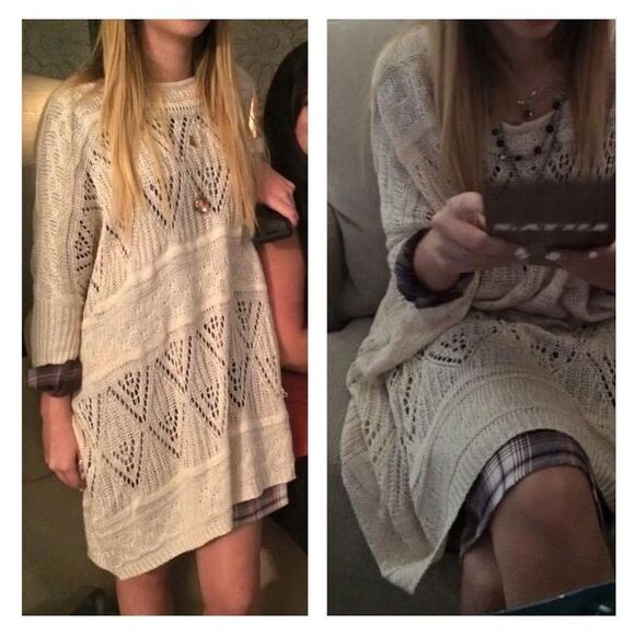 FOREVER 21 Oversized Knit Crochet Relaxed Sweater - Picture 9 of 9